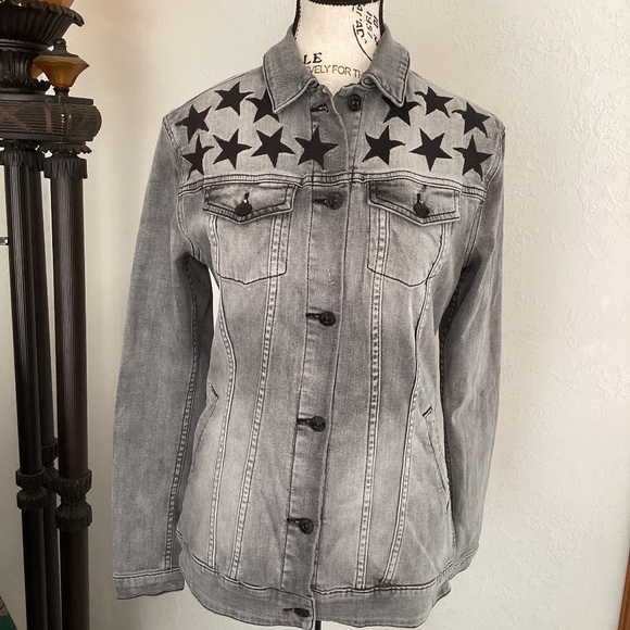LuLaRoe Black Washed Denim Star Print Long Sleeve Jacket - Picture 1 of 10